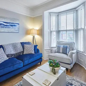  Holiday home Host & - Ebb Tide