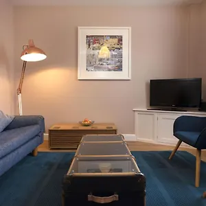 Highfield Grove Nottingham